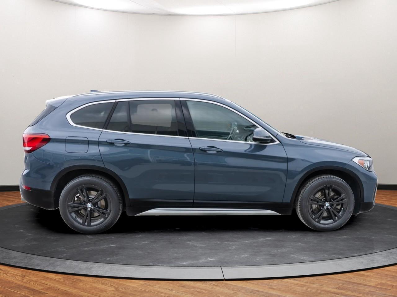 2020 BMW X1 xDrive28i Photo4