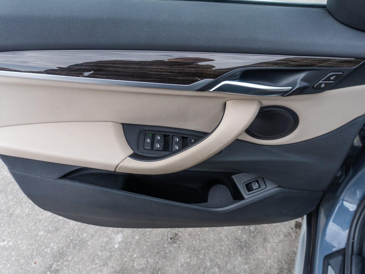 2020 BMW X1 xDrive28i Photo