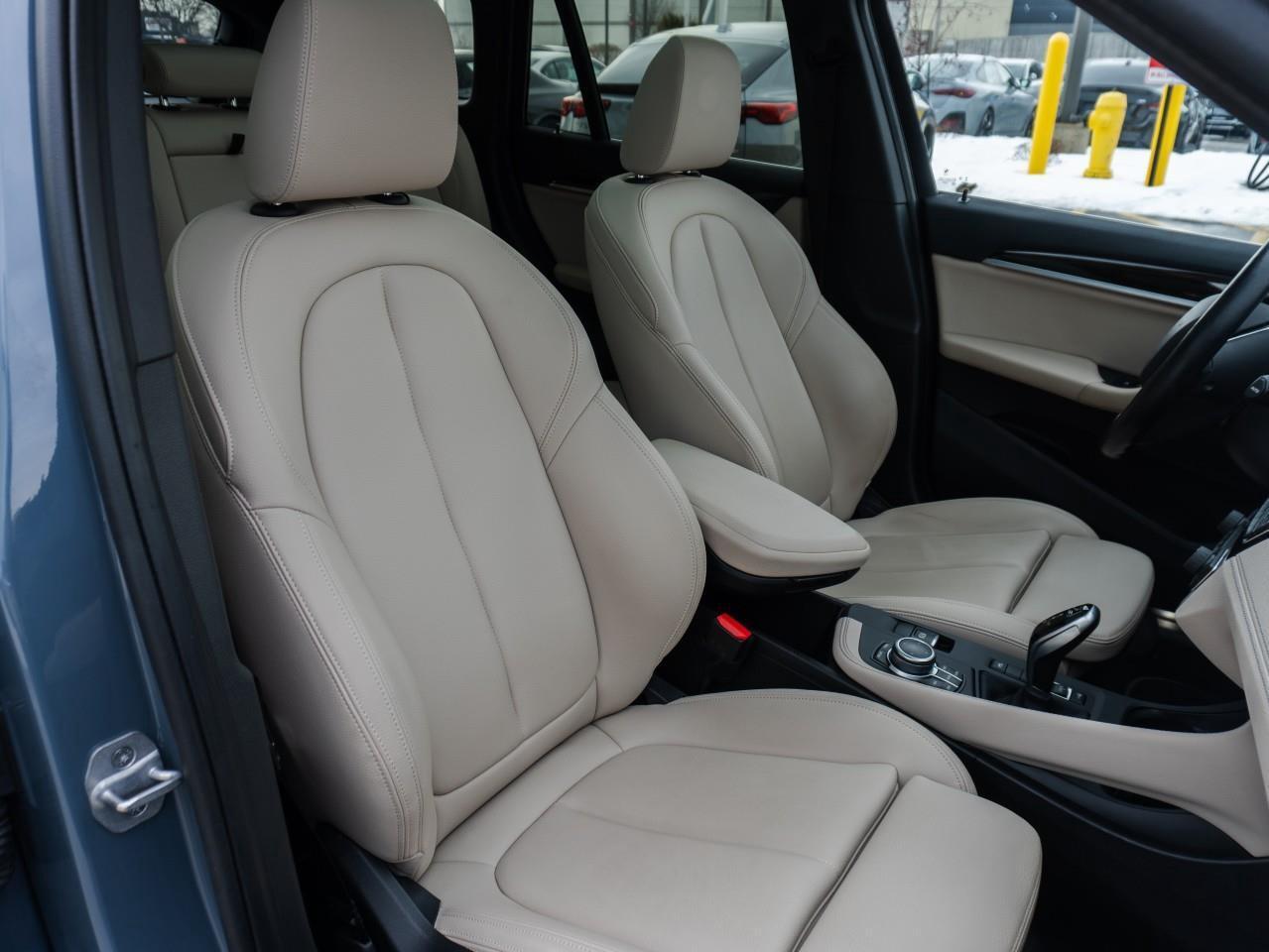 2020 BMW X1 xDrive28i Photo