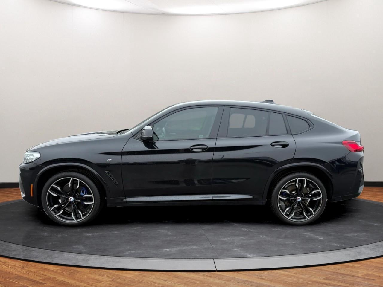 2023 BMW X4 M40i Photo