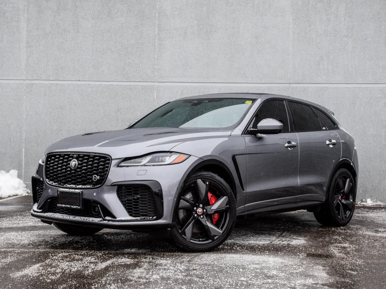 2022 Jaguar F-PACE P550 SVR Photo0