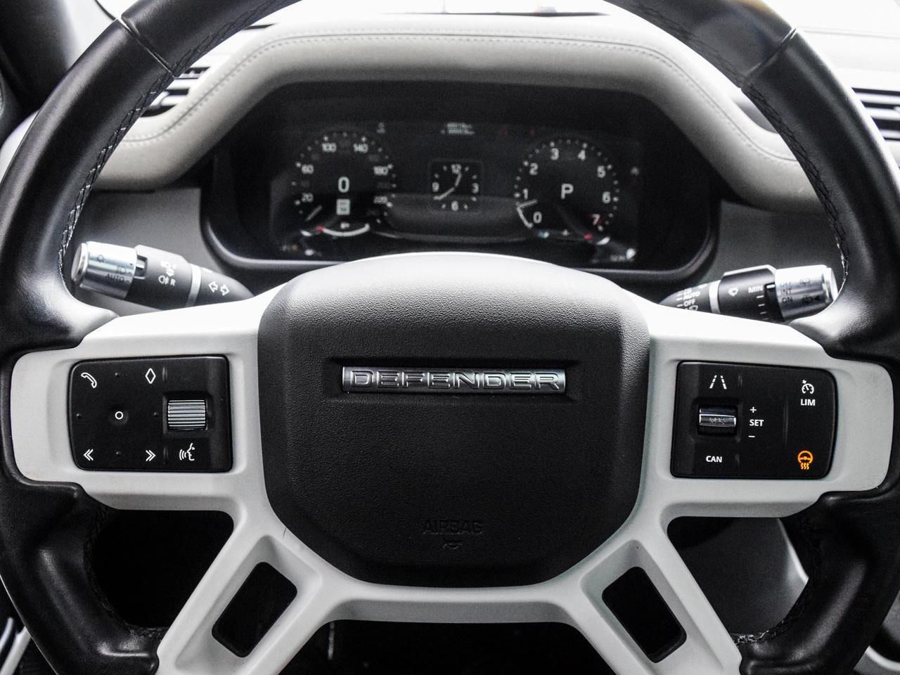 2022 Land Rover Defender SE Photo