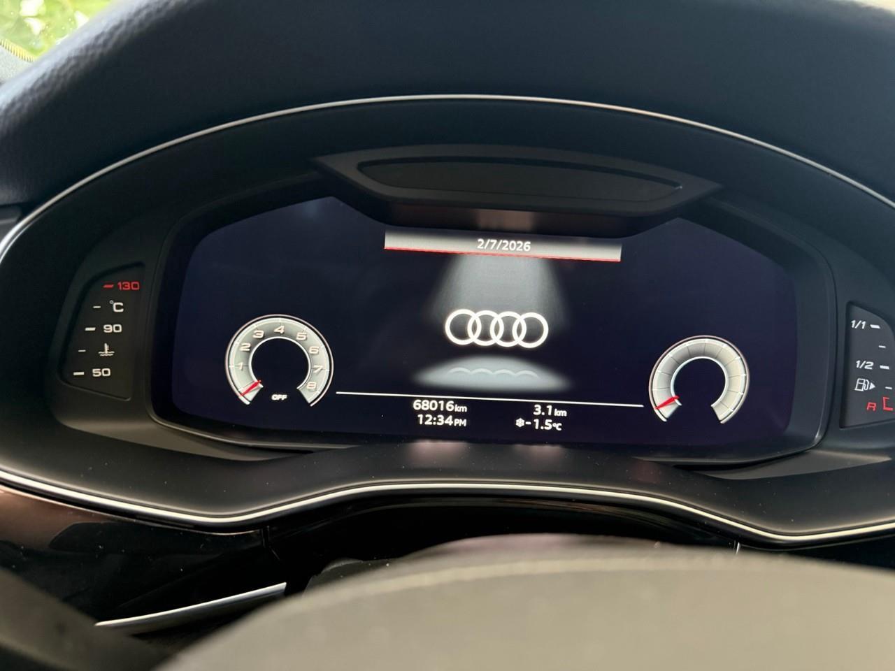 2021 Audi Q8 55 Progressiv Photo