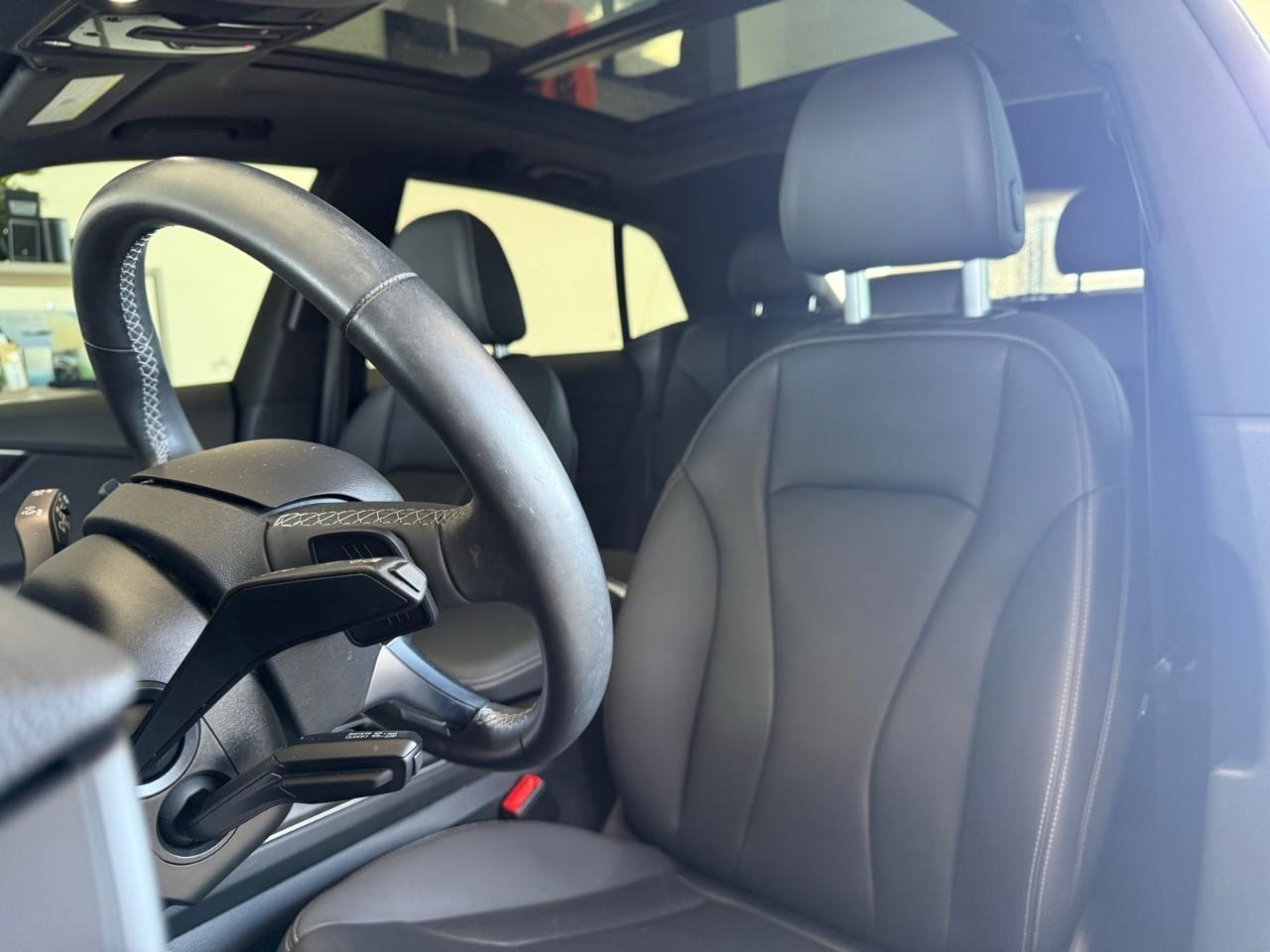 2021 Audi Q8 55 Progressiv Photo