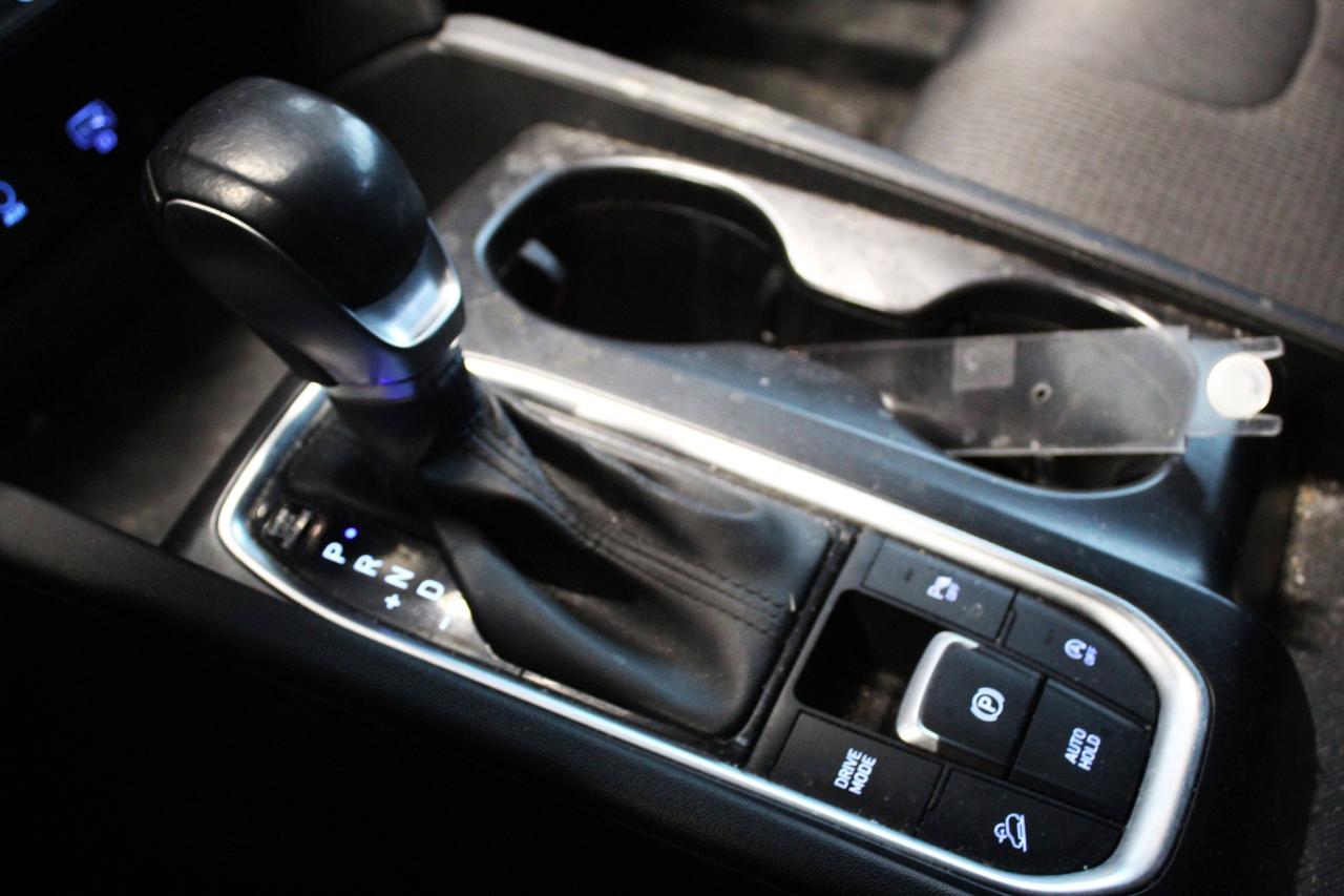 2019 Hyundai Santa Fe 2.4L Preferred AWD Photo