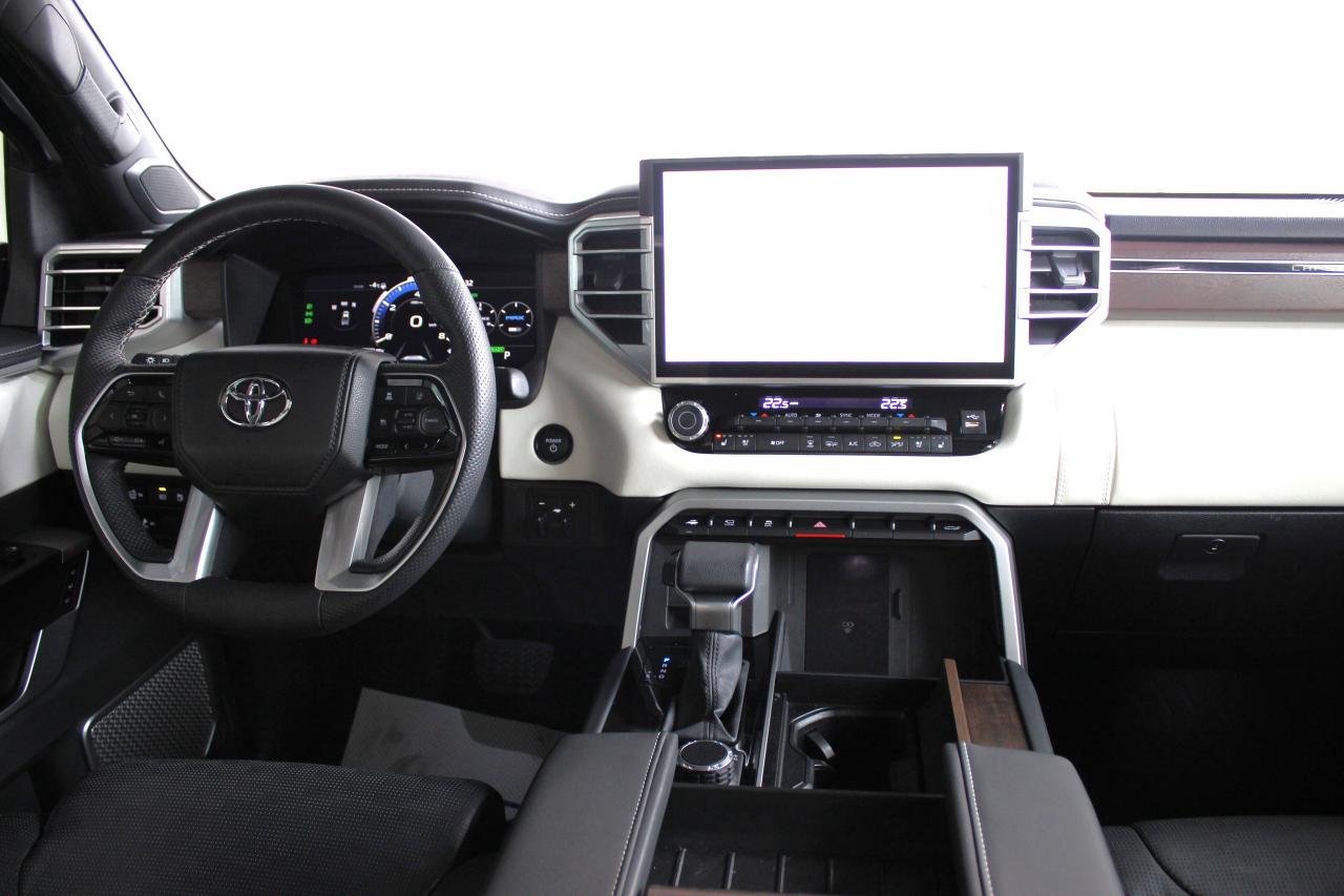 2025 Toyota Tundra Capstone Hybrid Photo