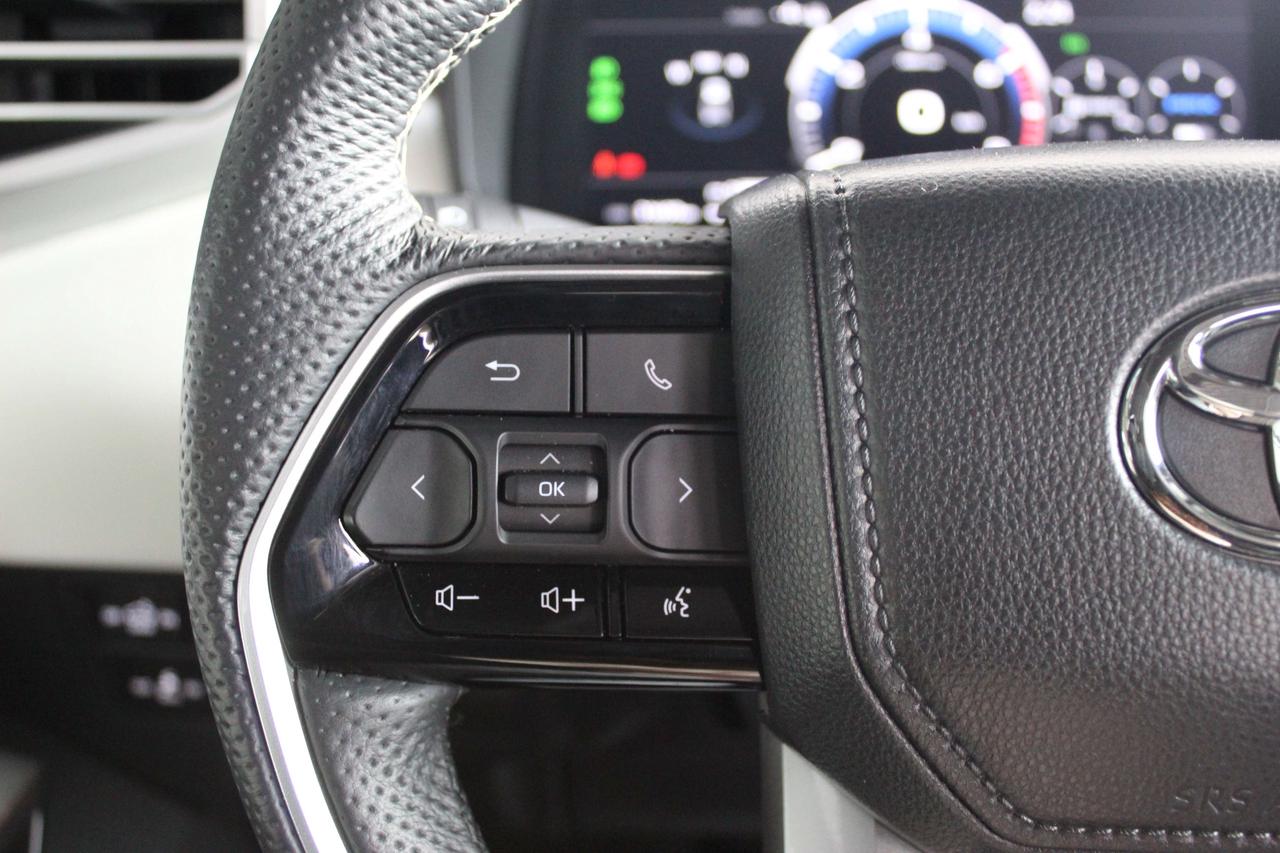 2025 Toyota Tundra 4x4 Crewmax Capstone Hybrid Photo