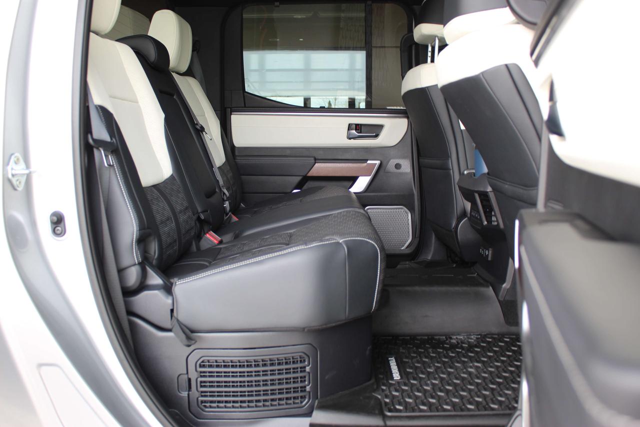 2025 Toyota Tundra 4x4 Crewmax Capstone Hybrid Photo