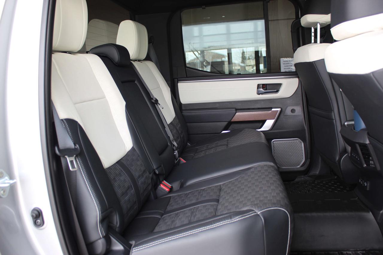 2025 Toyota Tundra 4x4 Crewmax Capstone Hybrid Photo