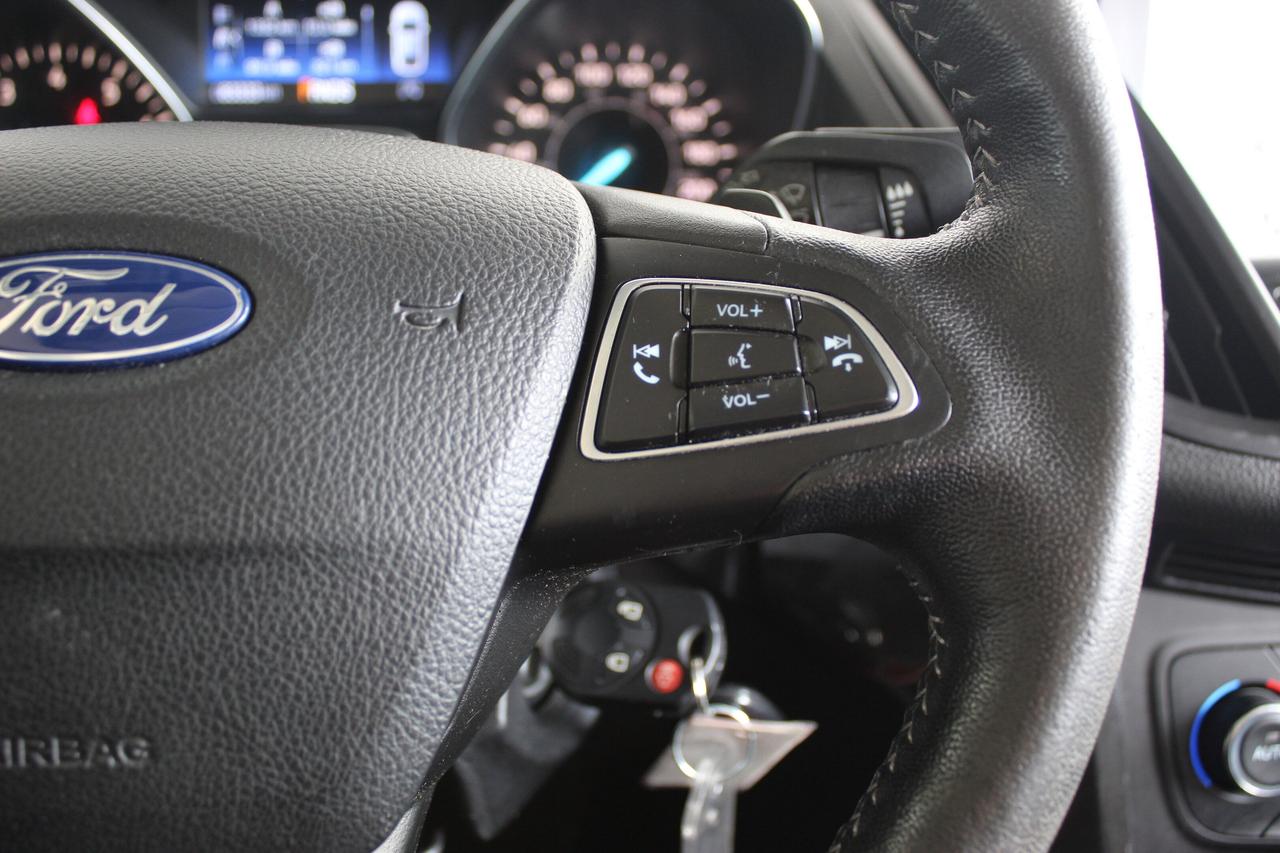 2017 Ford Escape 4WD 4dr SE Photo