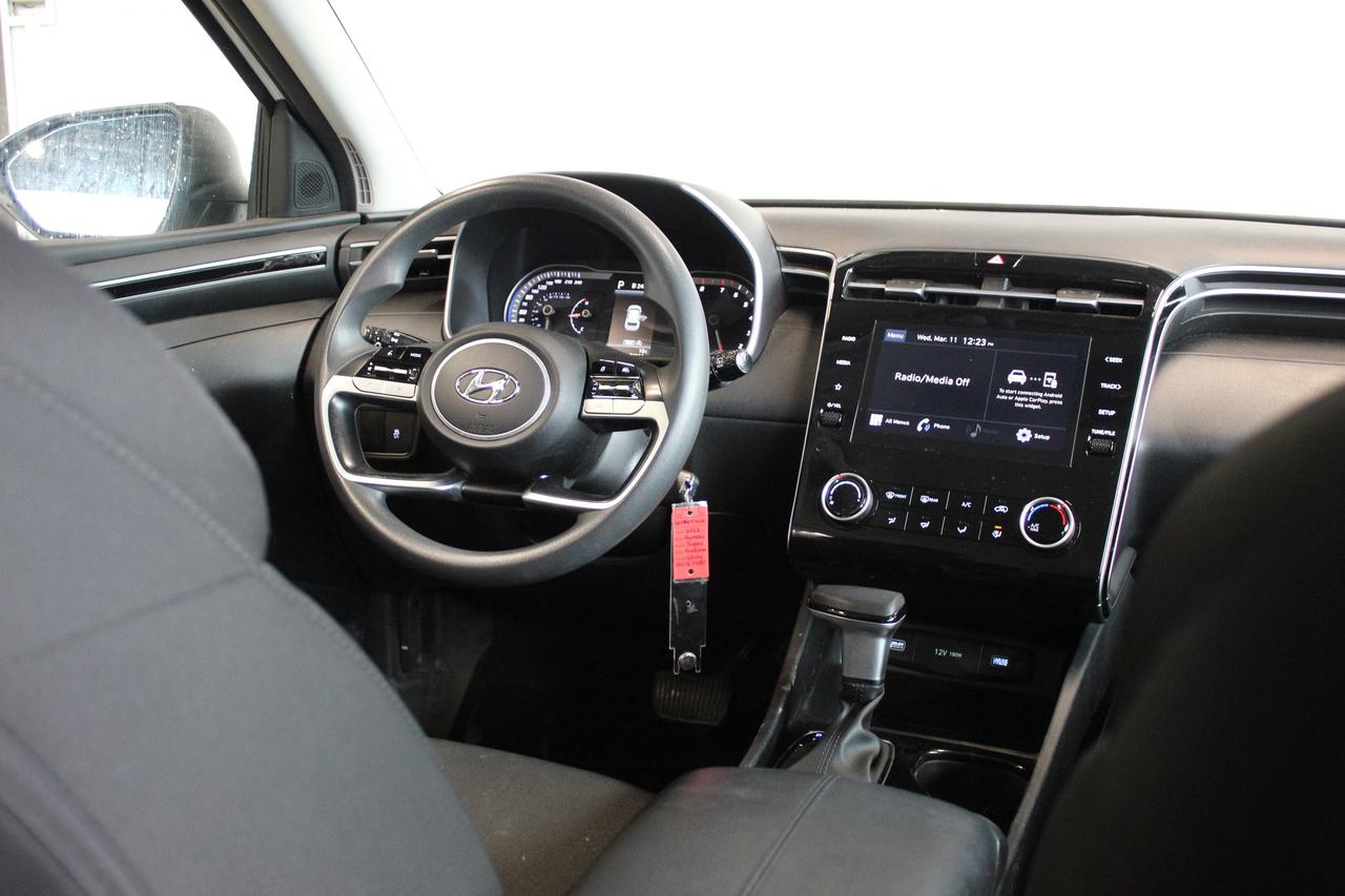 2022 Hyundai Tucson Essential Photo