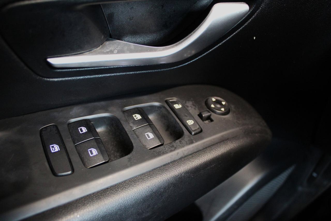 2022 Hyundai Tucson Essential Photo