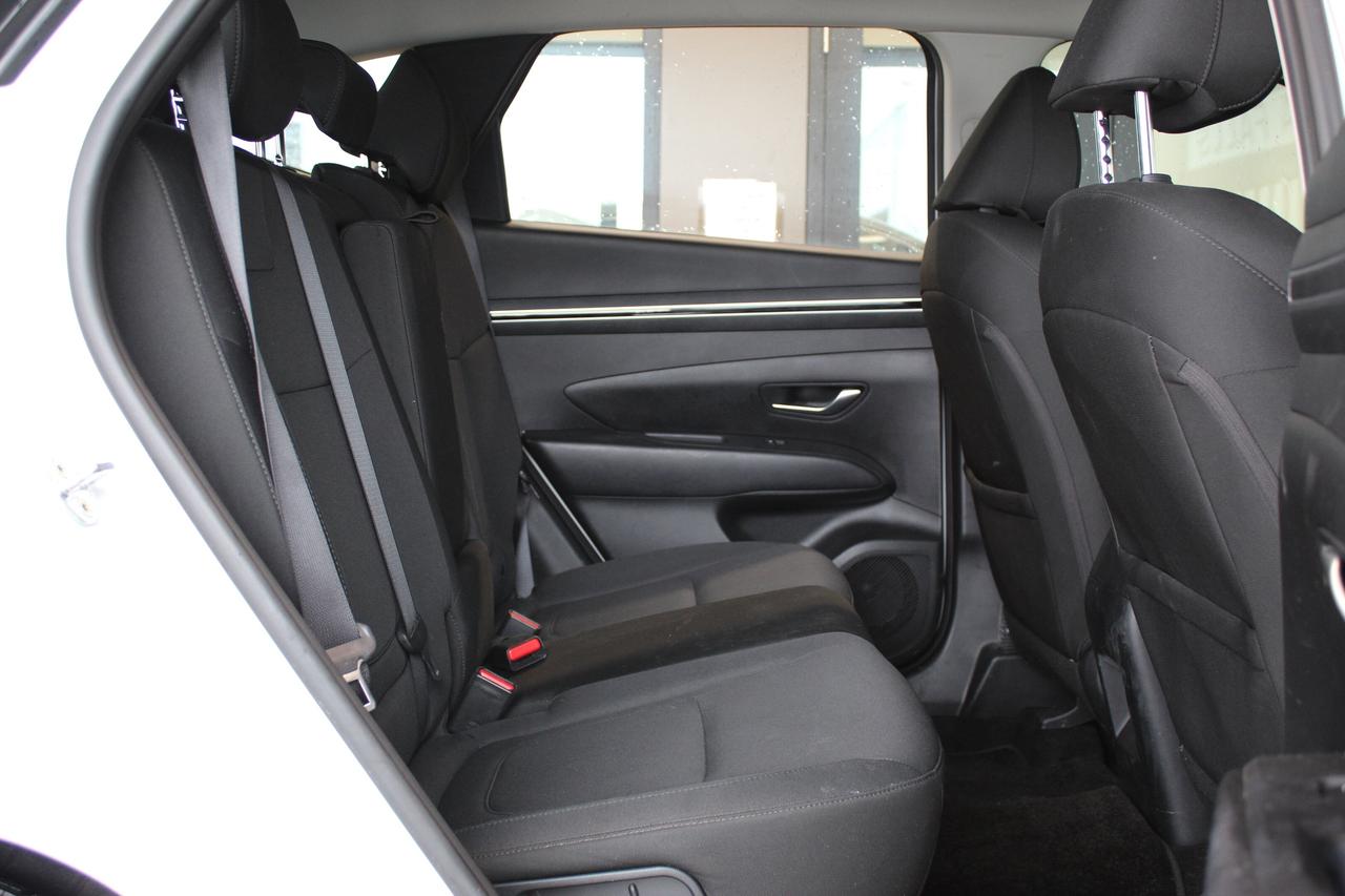 2022 Hyundai Tucson Essential Photo