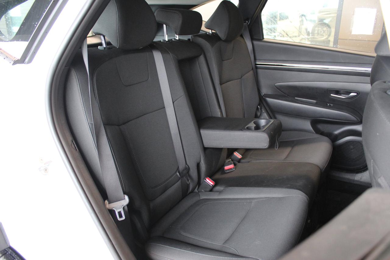 2022 Hyundai Tucson Essential Photo