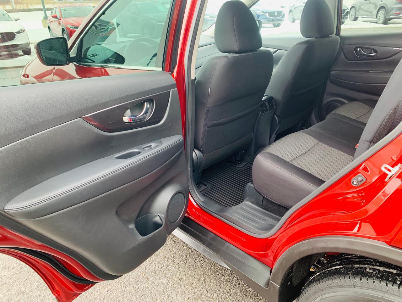 2020 Nissan Rogue S (CVT) 4dr Front-Wheel Drive Photo