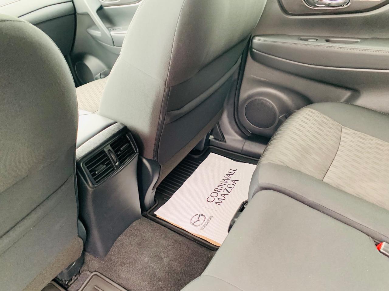 2020 Nissan Rogue S (CVT) 4dr Front-Wheel Drive Photo