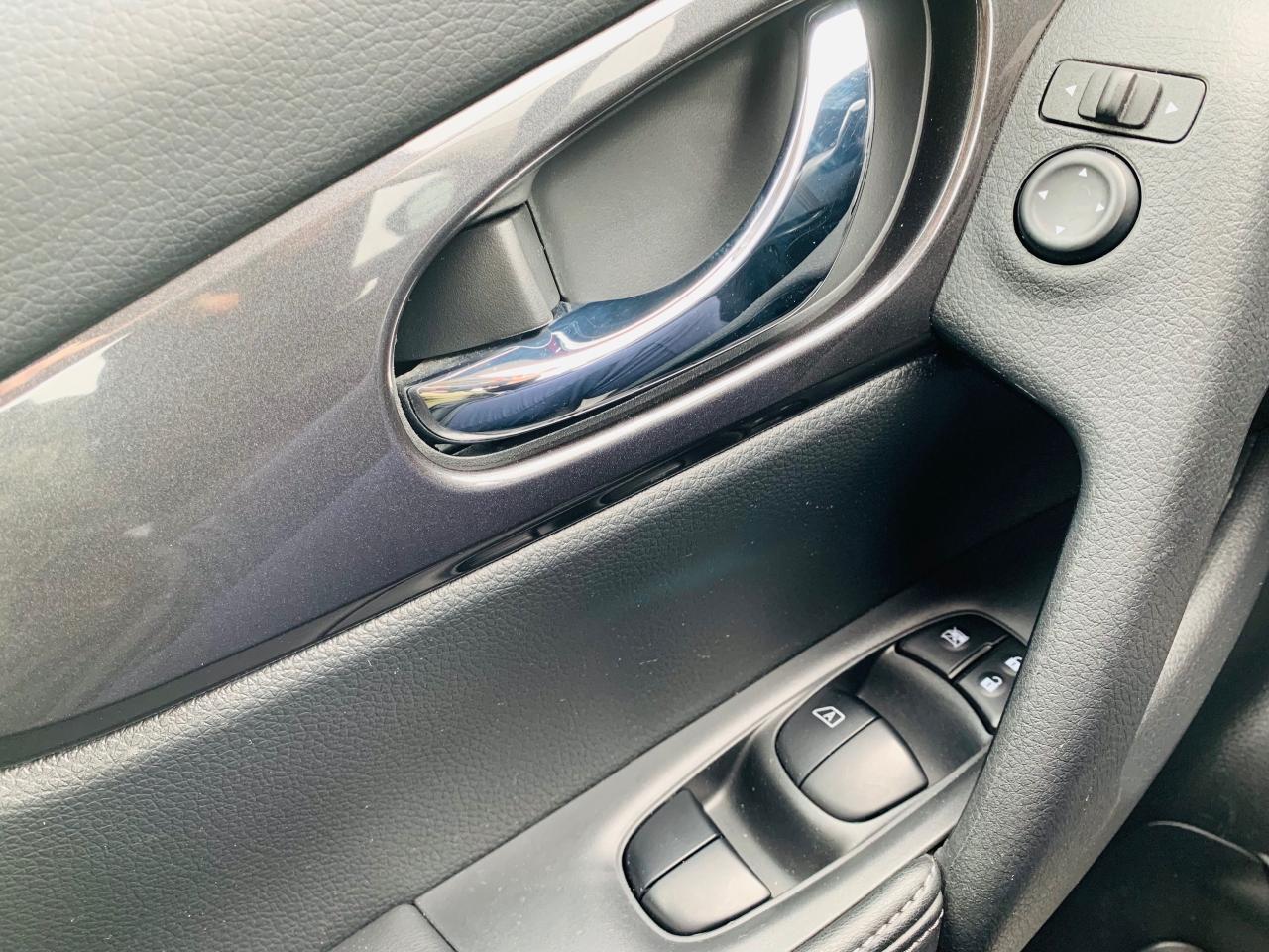 2020 Nissan Rogue S (CVT) 4dr Front-Wheel Drive Photo