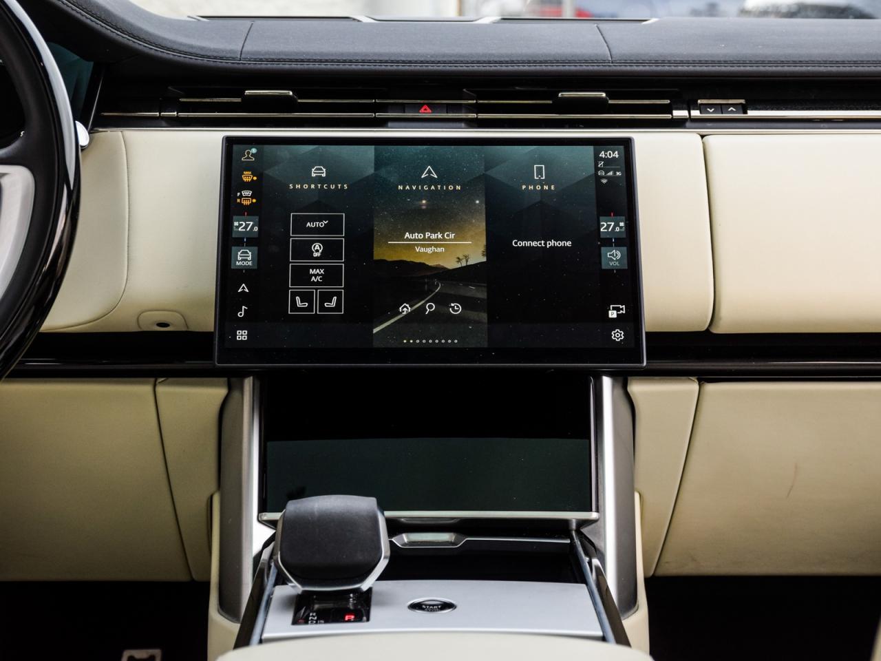 2025 Land Rover Range Rover P530 SE SWB Photo