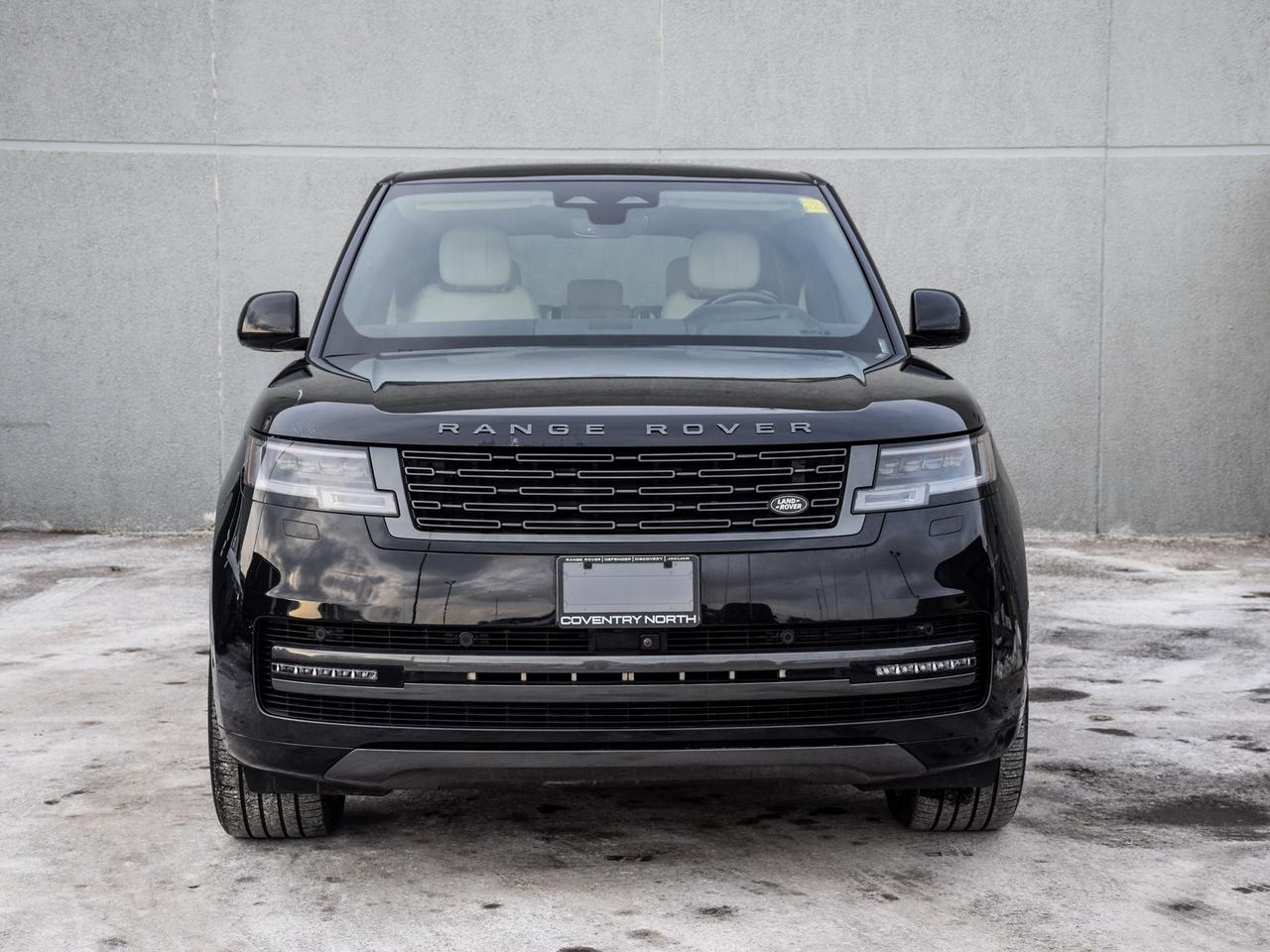 2025 Land Rover Range Rover P530 SE SWB Photo