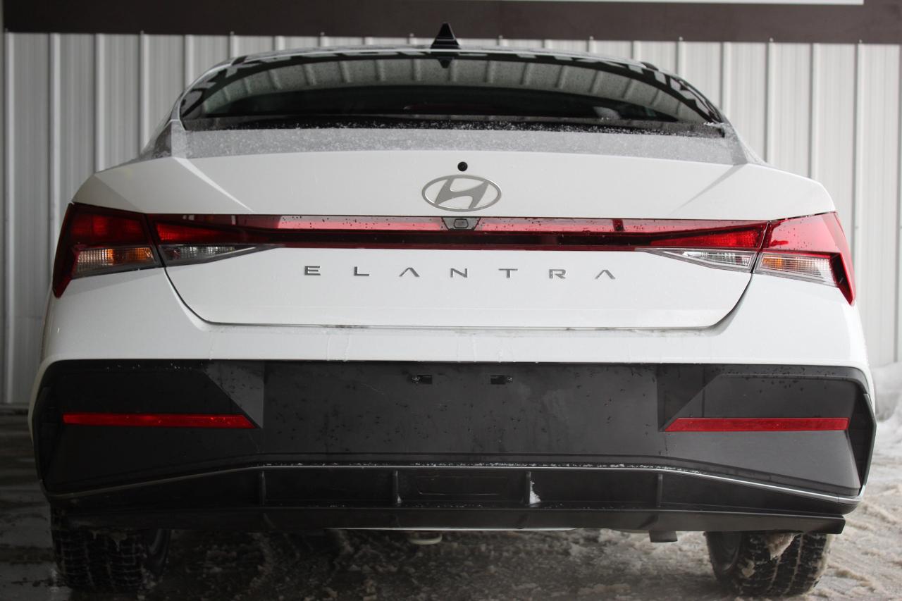 2025 Hyundai Elantra Preferred, 1-Owner, No Accidents Photo