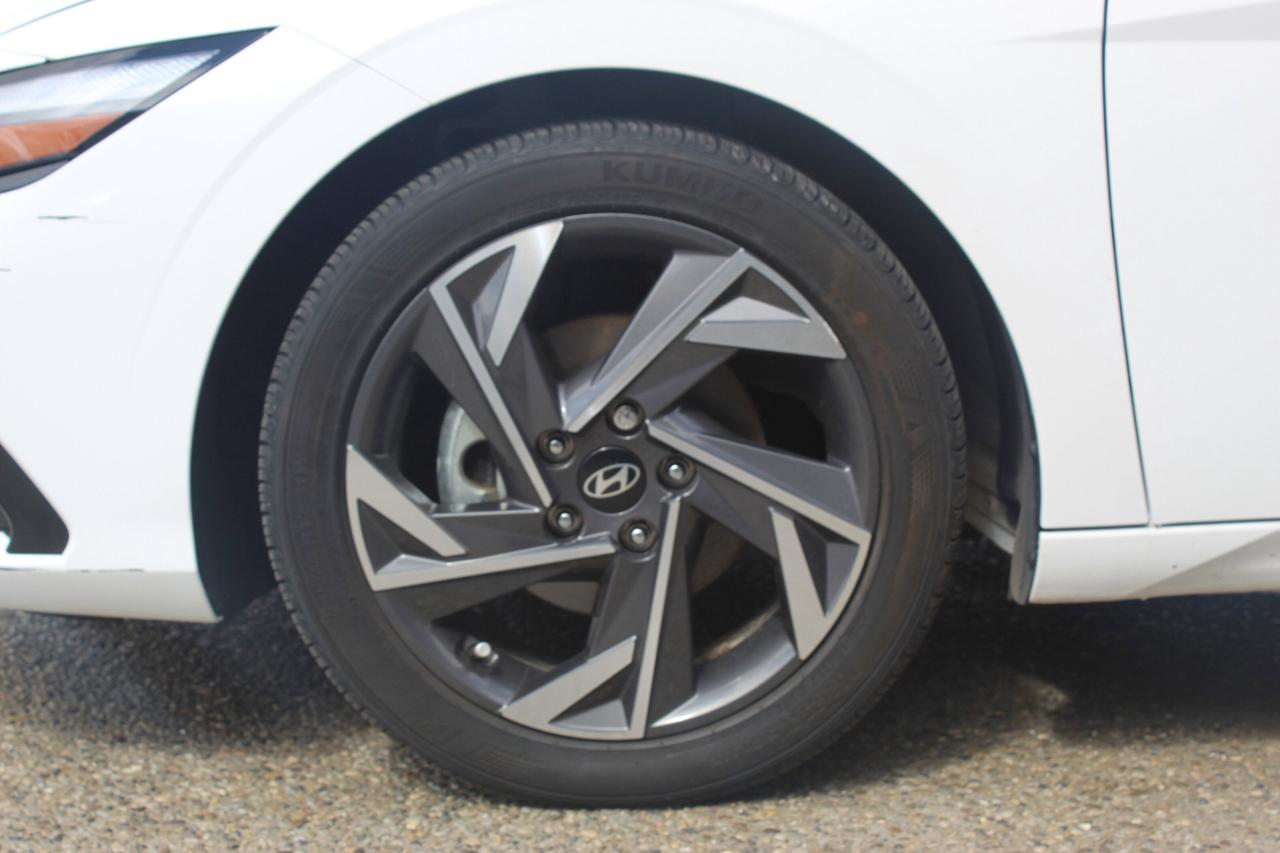 2025 Hyundai Elantra Preferred, 1-Owner, No Accidents Photo