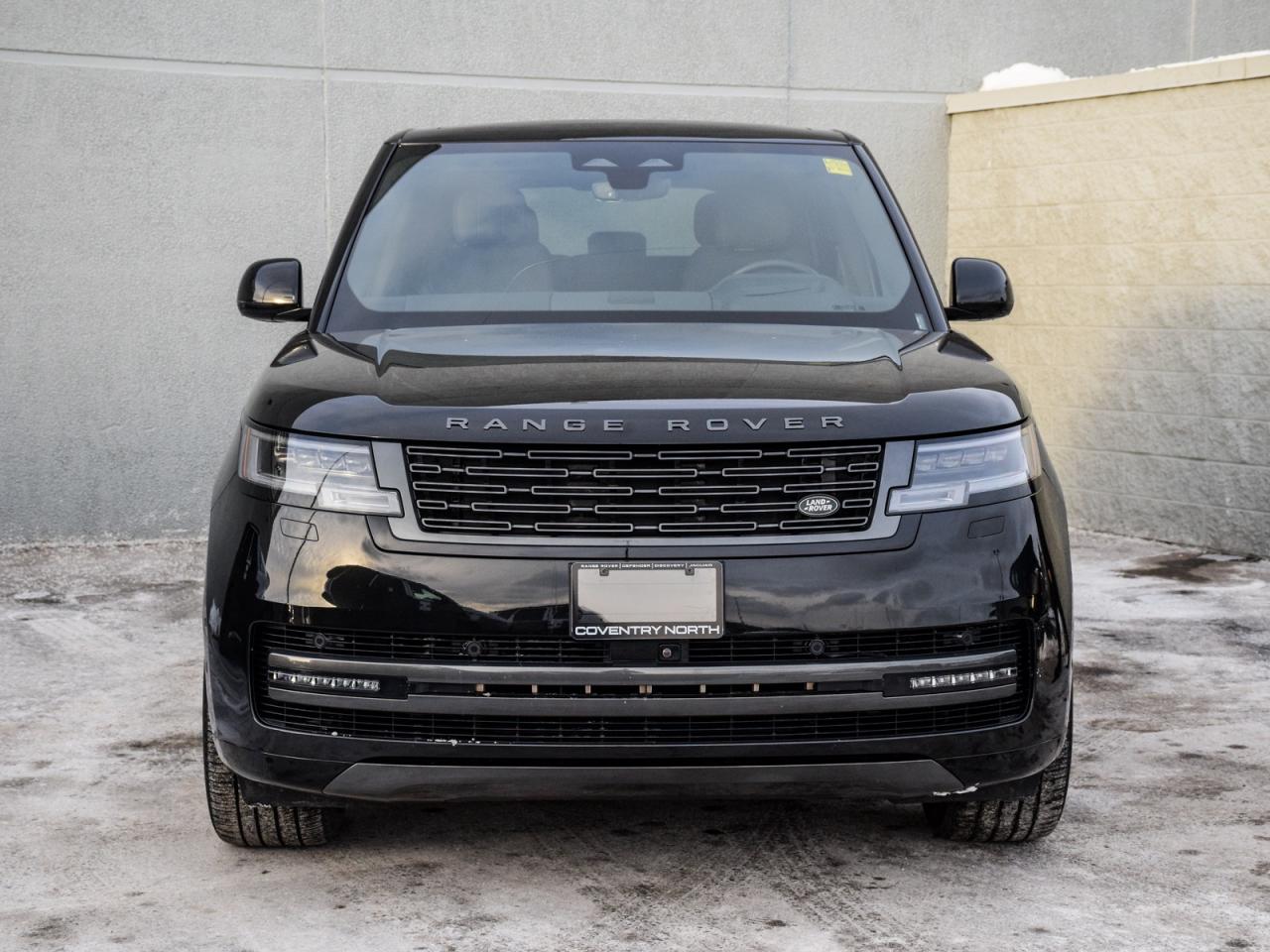 2024 Land Rover Range Rover P530 SE SWB Photo