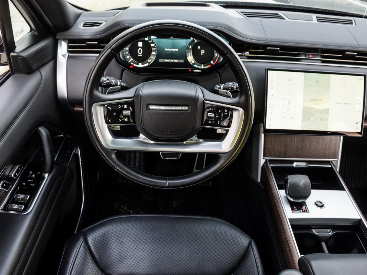 2024 Land Rover Range Rover P530 SE SWB Photo