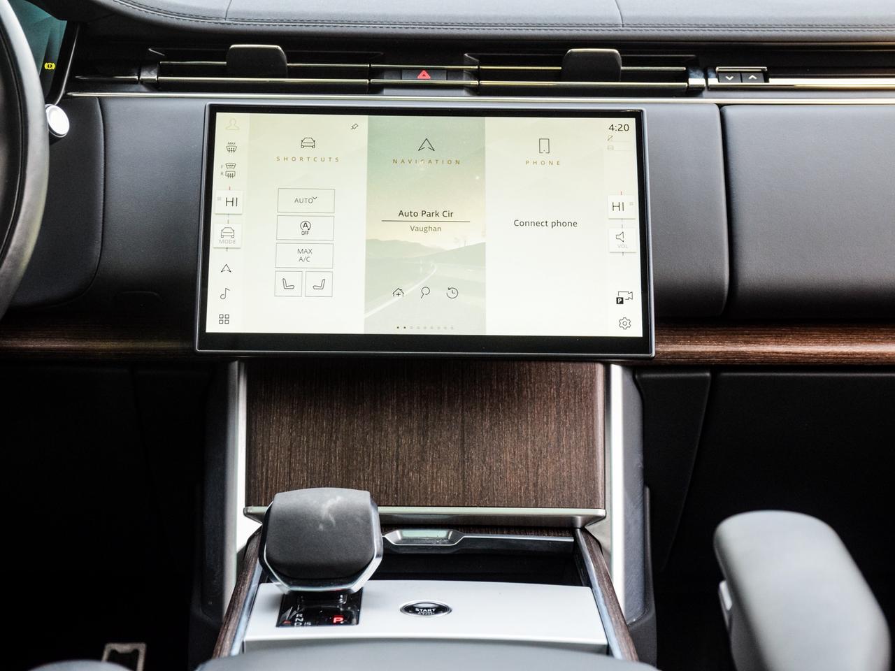 2024 Land Rover Range Rover P530 SE SWB Photo