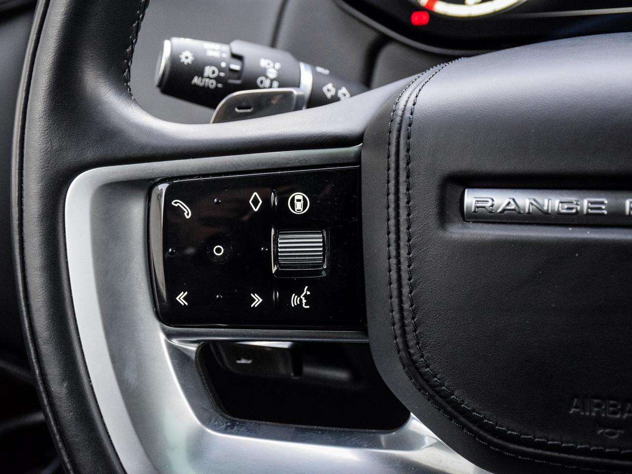 2024 Land Rover Range Rover P530 SE SWB Photo