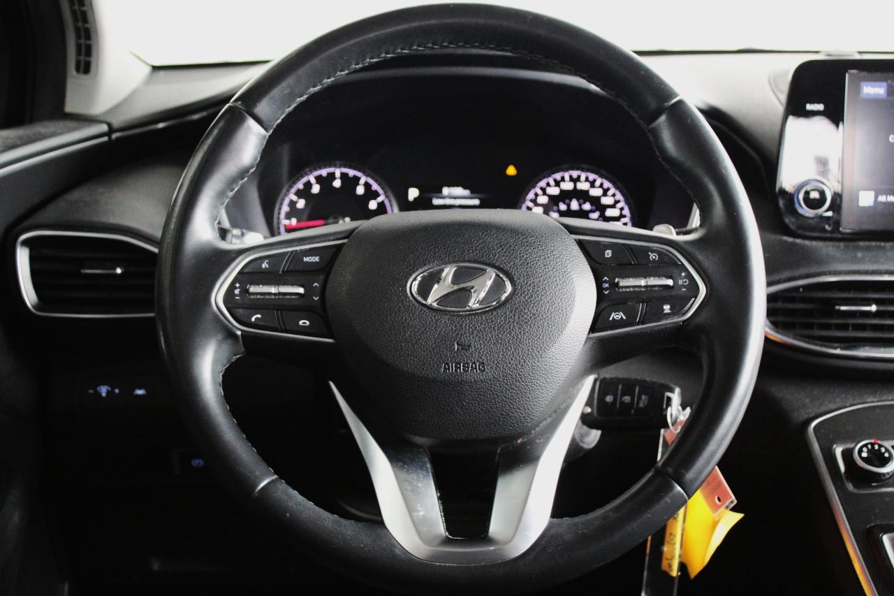 2021 Hyundai Santa Fe Essential/ Low Kilo, Fully Certified Photo