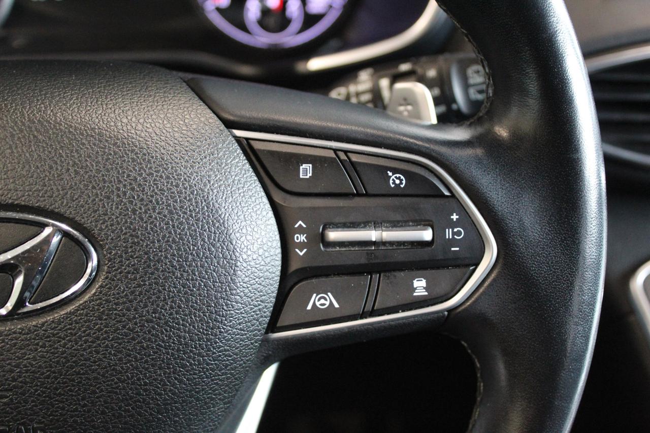 2022 Hyundai Santa Fe Preferred Photo