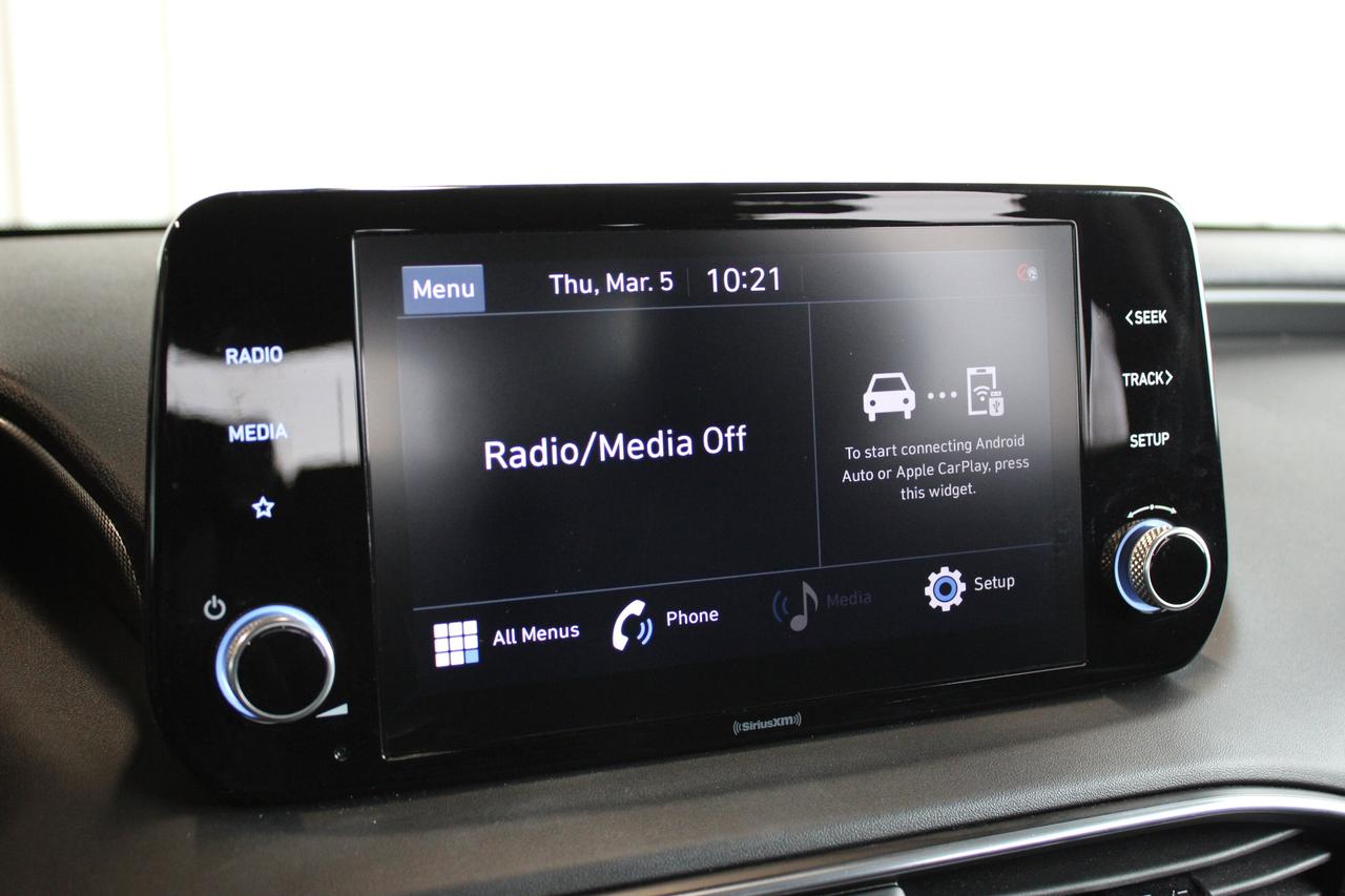 2022 Hyundai Santa Fe Preferred Photo