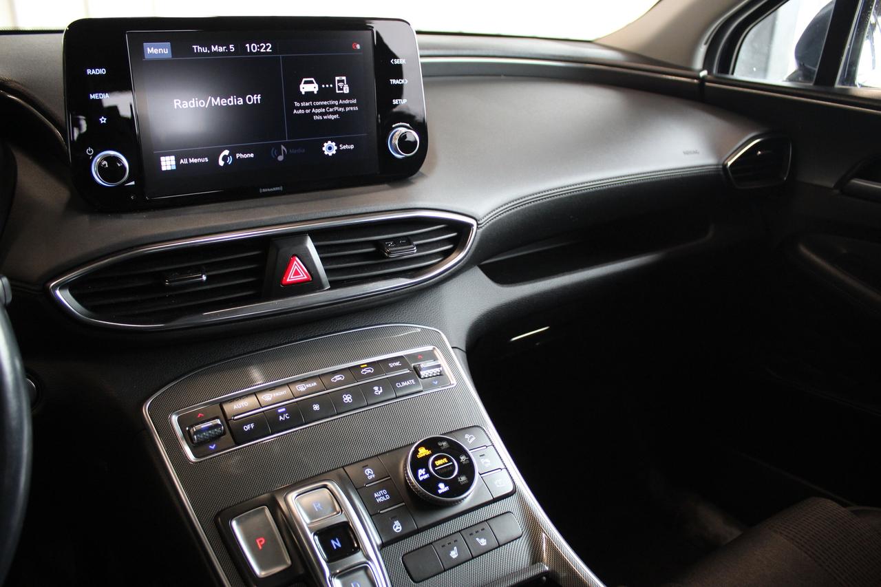 2022 Hyundai Santa Fe Preferred Photo