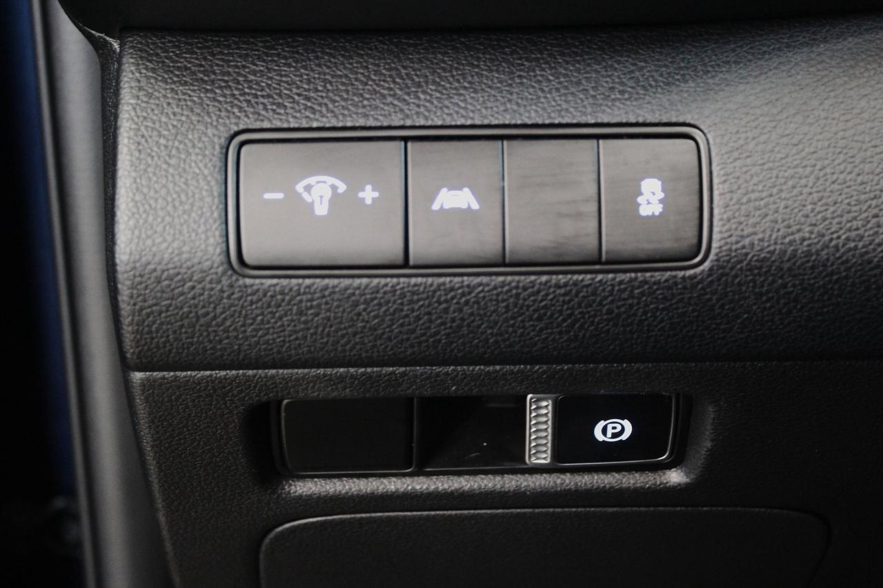 2022 Hyundai Santa Fe Preferred Photo