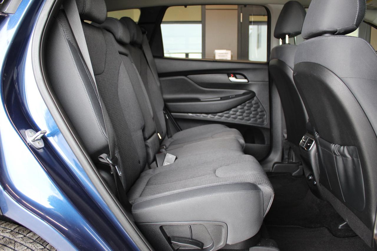 2022 Hyundai Santa Fe Preferred Photo