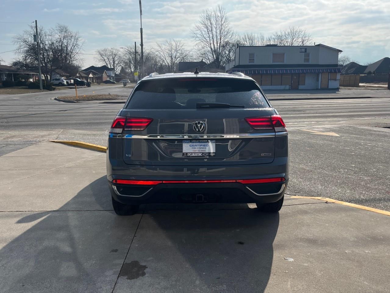 2022 Volkswagen Atlas Cross Sport COMFORTLINE LEATHER Photo