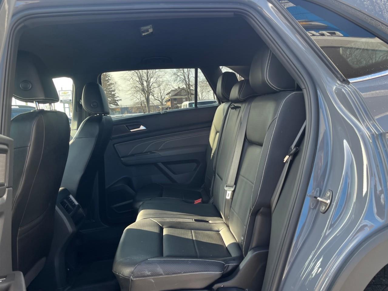 2022 Volkswagen Atlas Cross Sport COMFORTLINE LEATHER Photo