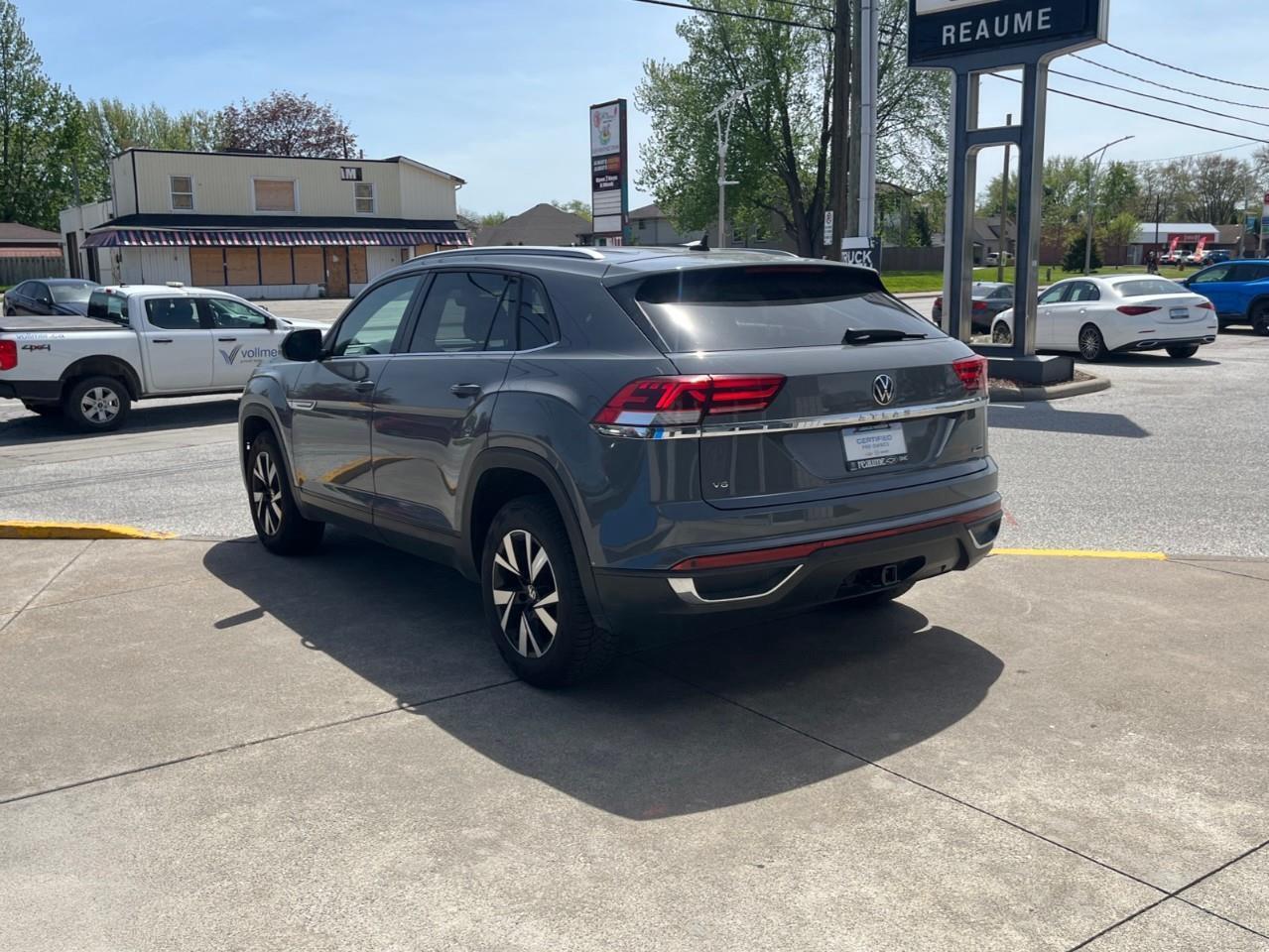 2022 Volkswagen Atlas Cross Sport COMFORTLINE LEATHER Photo