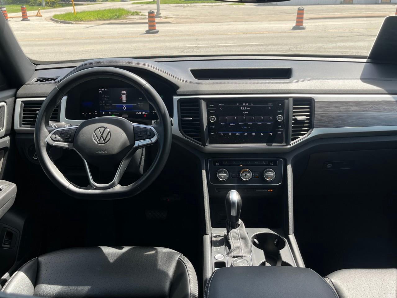 2022 Volkswagen Atlas Cross Sport COMFORTLINE LEATHER Photo