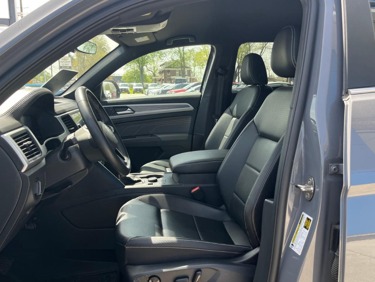 2022 Volkswagen Atlas Cross Sport COMFORTLINE LEATHER Photo