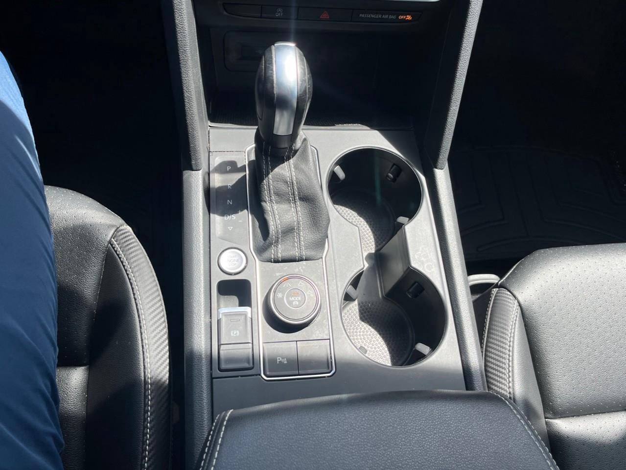 2022 Volkswagen Atlas Cross Sport COMFORTLINE LEATHER Photo