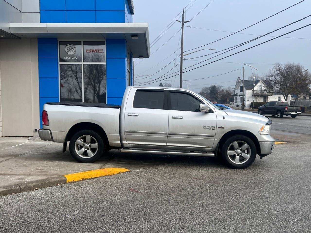 2017 RAM 1500  Photo