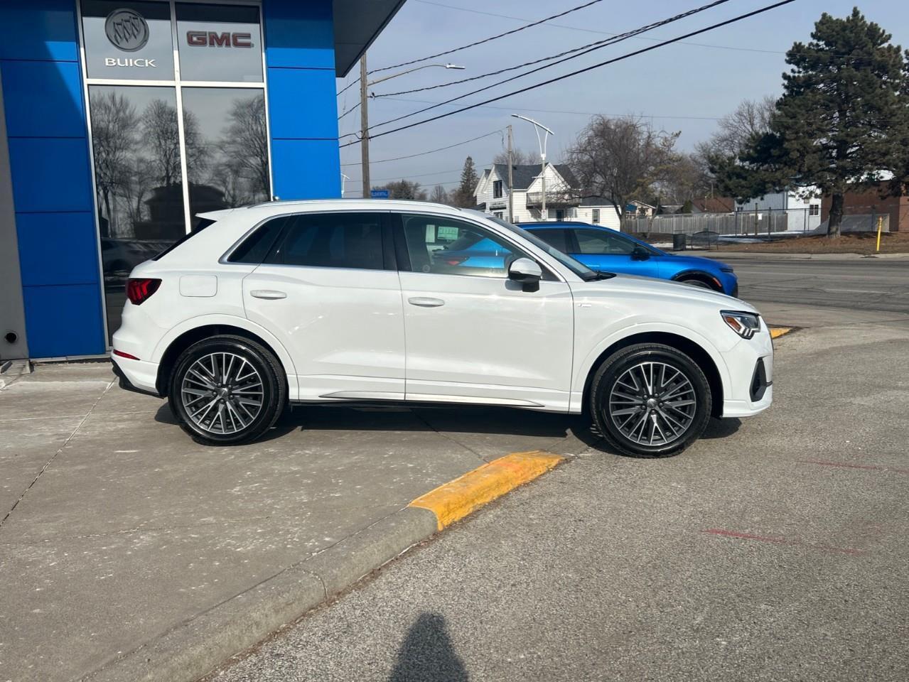 2020 Audi Q3 Quattro Photo