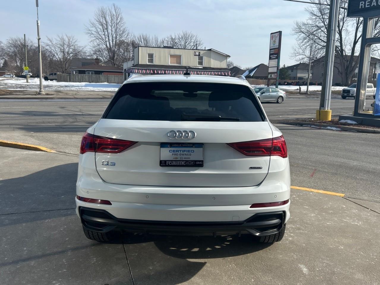2020 Audi Q3 Quattro Photo