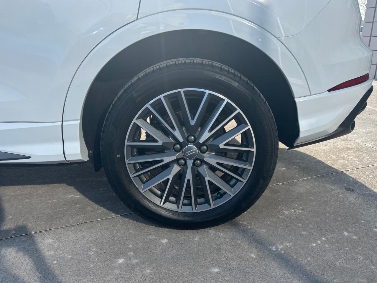 2020 Audi Q3 Quattro Photo