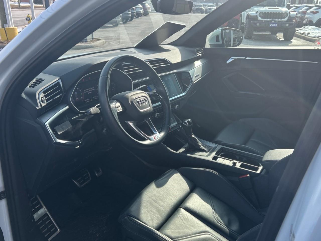 2020 Audi Q3 Quattro Photo