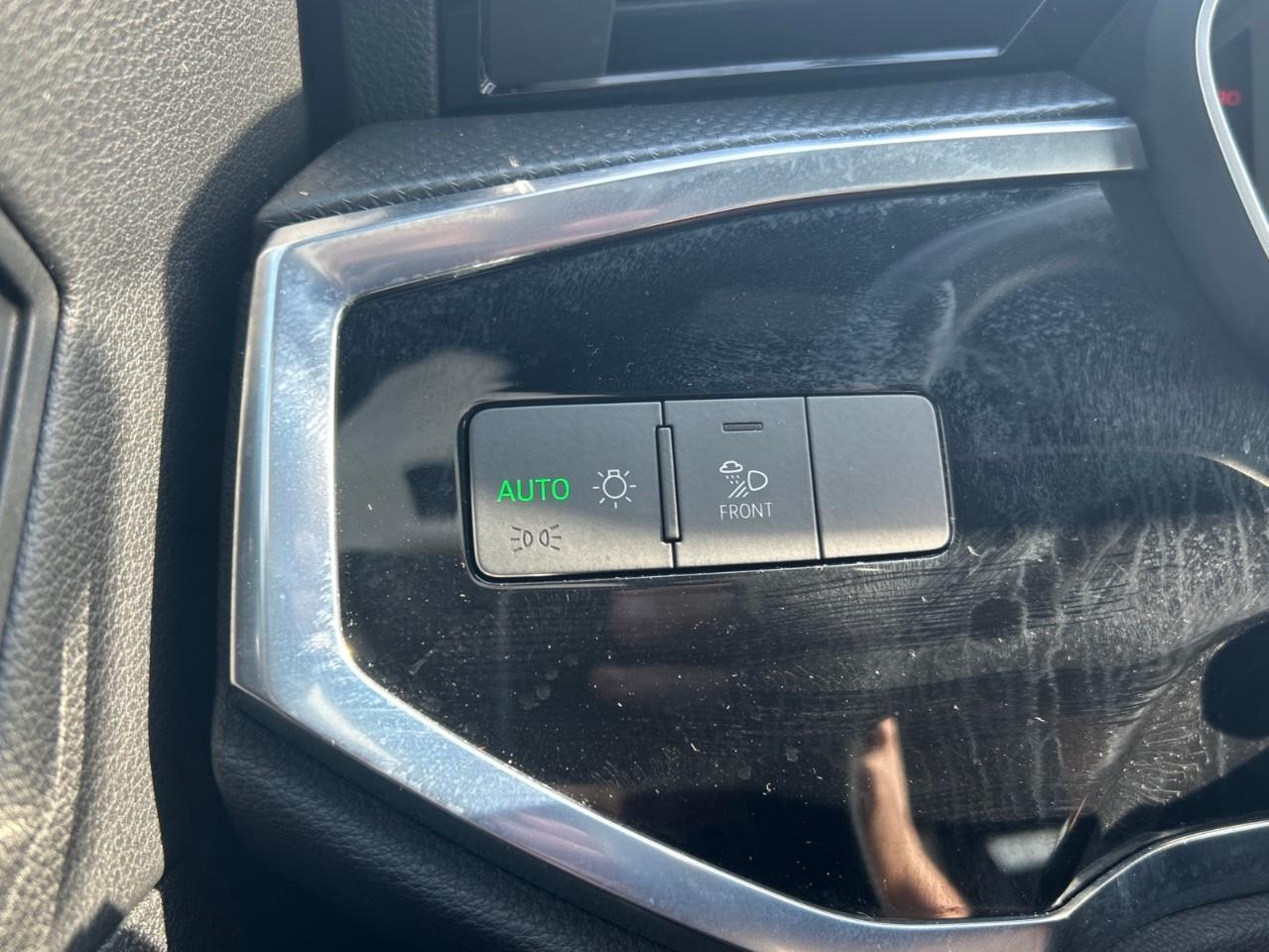 2020 Audi Q3 Quattro Photo