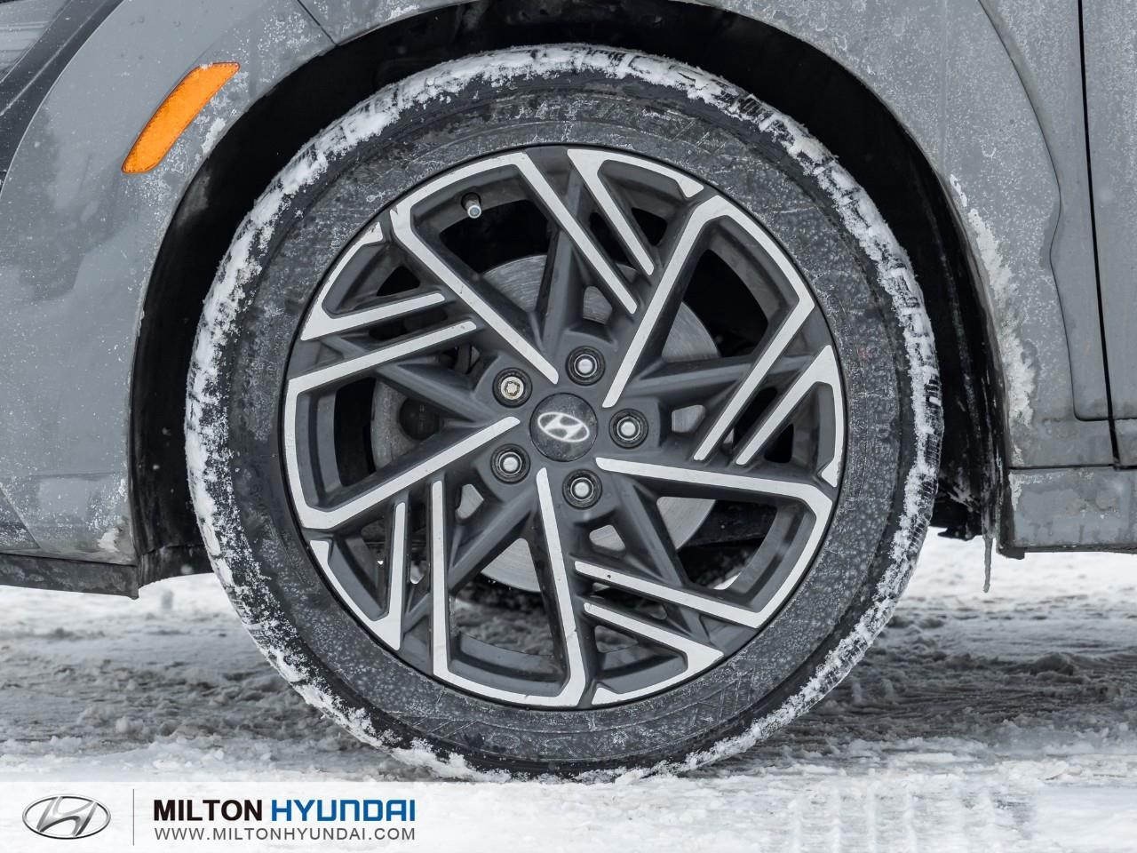 2022 Hyundai KONA 1.6T N Line 4dr All-Wheel Drive Photo3