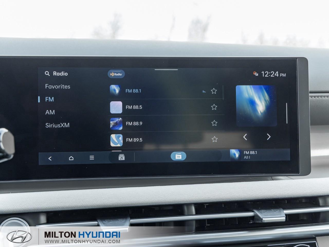 2026 Hyundai Tucson Hybrid Ultimate 4dr All-Wheel Drive Photo