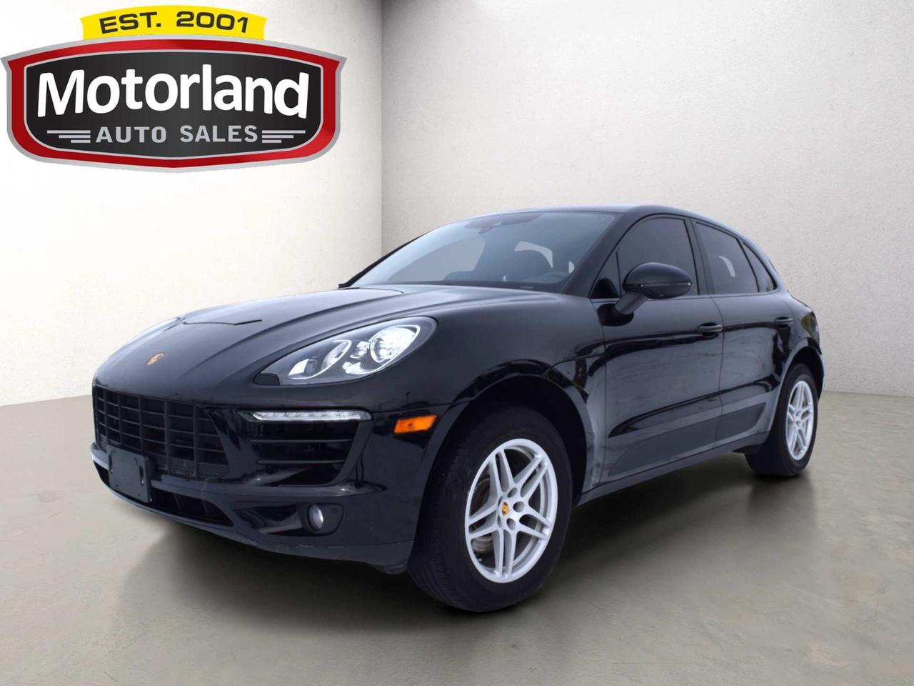 2018 Porsche Macan AWD Navi Panoramic Sunroof Photo0